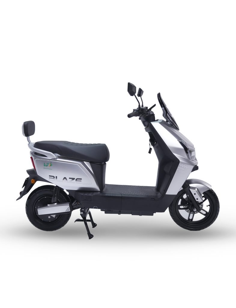 blaze-silver-side-1